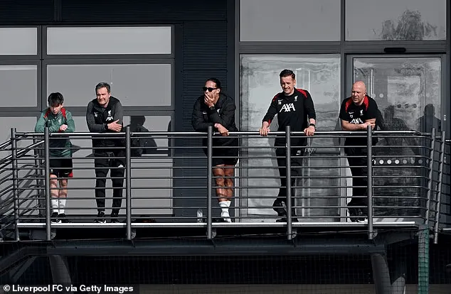 邮报独家:巴伊切蒂奇复出;利物浦在研究如何提高定位球