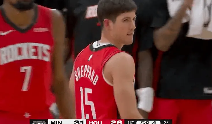 金沙娱乐城官网-谢泼德外线连中三记三分,火箭首节落后森林狼5分